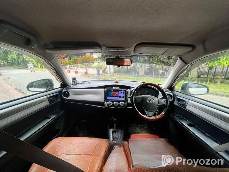Toyota Axio 2013