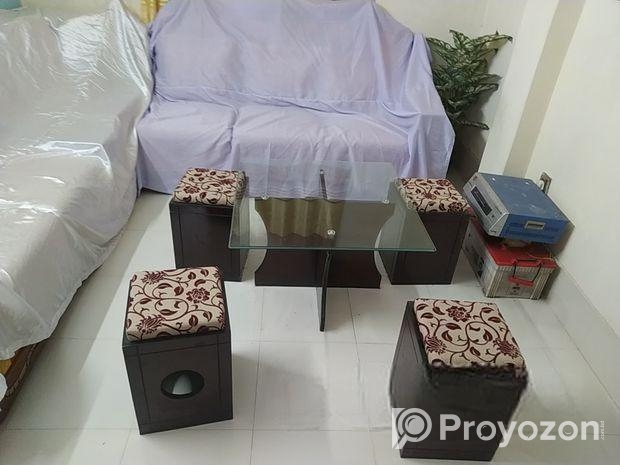 টি টেবিল‌ সেট