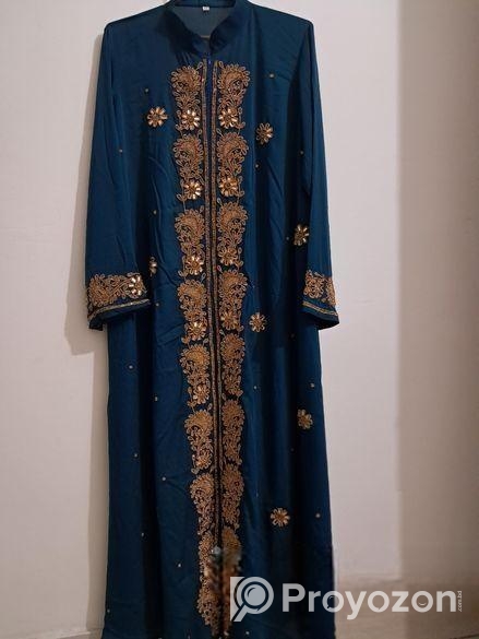 বোরকা ও হিজাব বিক্রি হবে