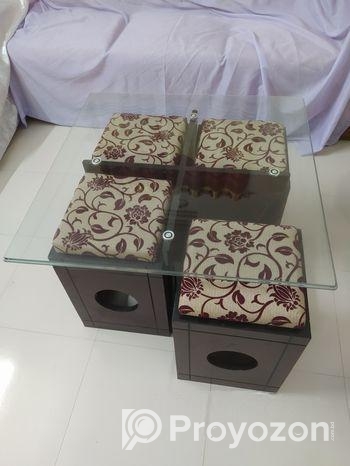 টি টেবিল‌ সেট