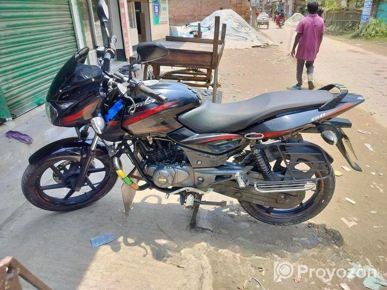 Bajaj Pulsar 150 2018