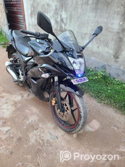 Suzuki Gixxer SF 2020