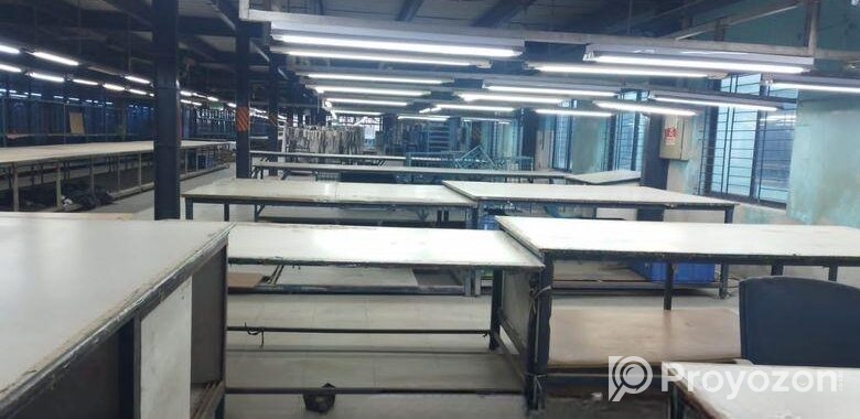 66000sqft 13 line over factory for rent with machi
