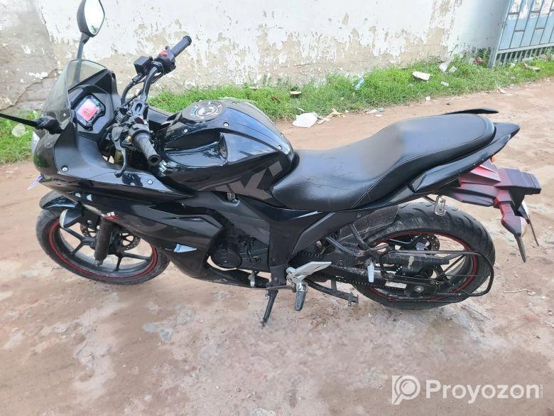Suzuki Gixxer SF 2020