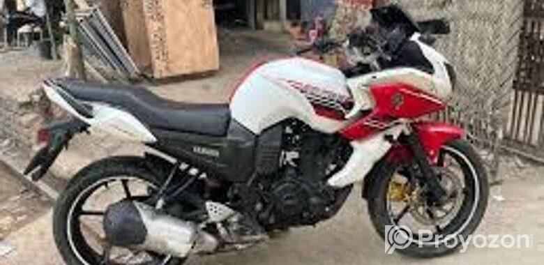 Yamaha Fazer 2024