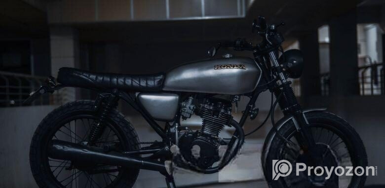 Honda CG125 Cafe Racer 1996