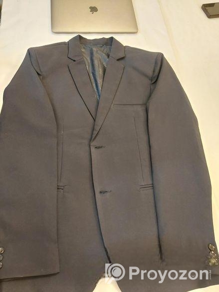 ব্লেজার বিক্রি হবে