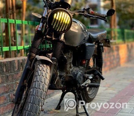 Honda CG125 Cafe Racer 1996