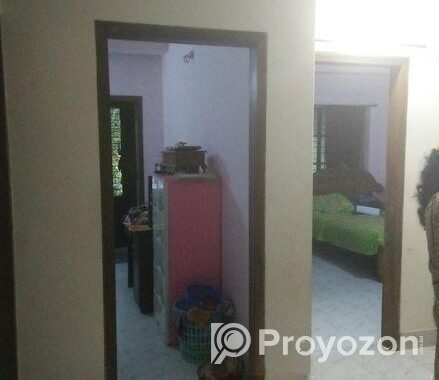 Flat Rent 2 bed, dining, drawing bath. Available N
