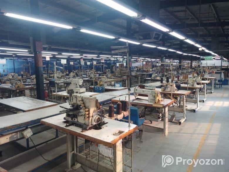 66000sqft 13 line over factory for rent with machi