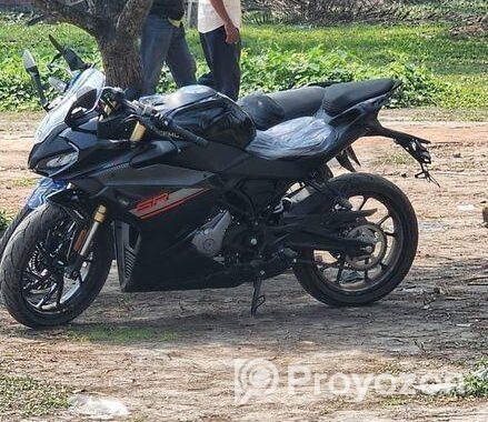 Suzuki CF MOTO 250SR 2024