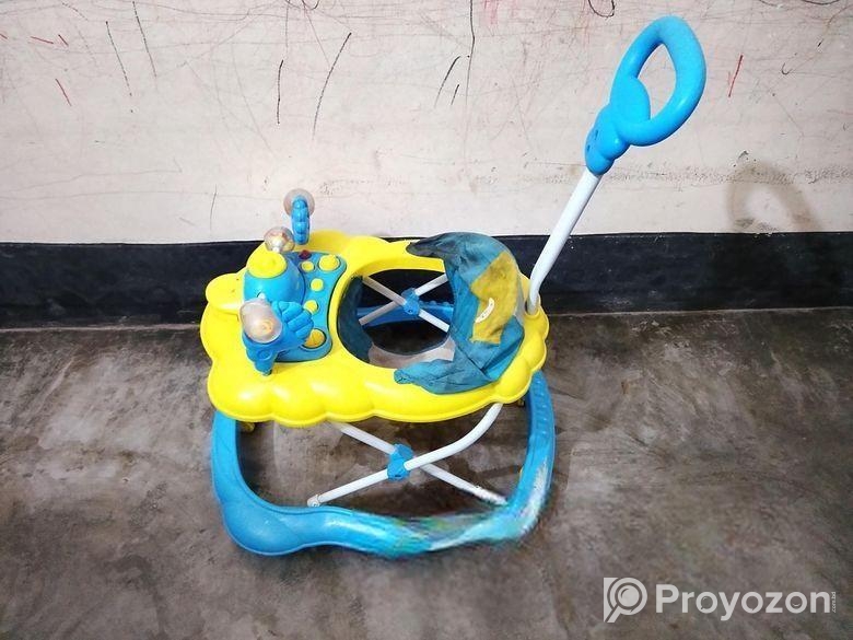 বেবি ওয়াকার