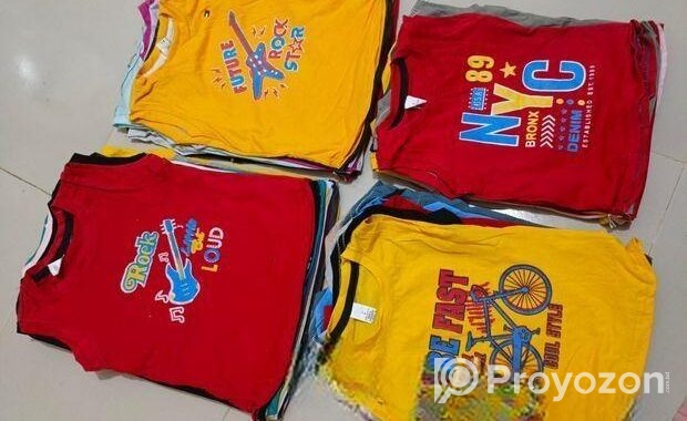 বাচ্চাদের টি-শার্ট এবং প্যান্ট