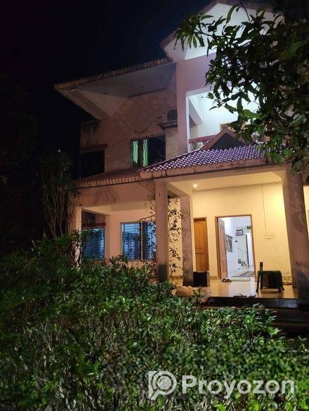 গাজীপুর চন্দ্রায় ৩০ বিঘা জমির উপর Resort বিক্রি