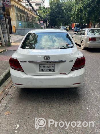 Toyota Allion . 2015