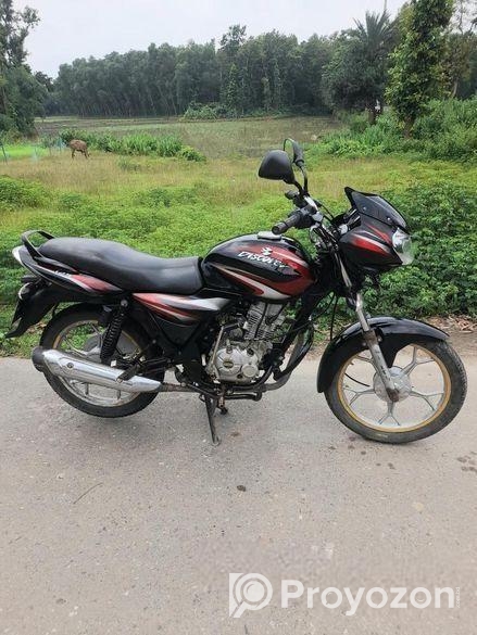 Bajaj Discover 125 . 2017