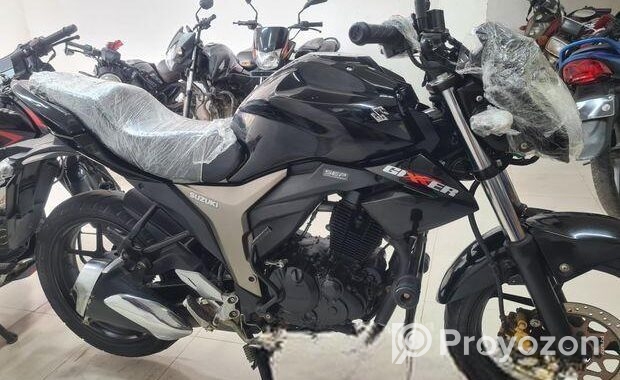 Suzuki Gixxer নতুনের মতো 2023