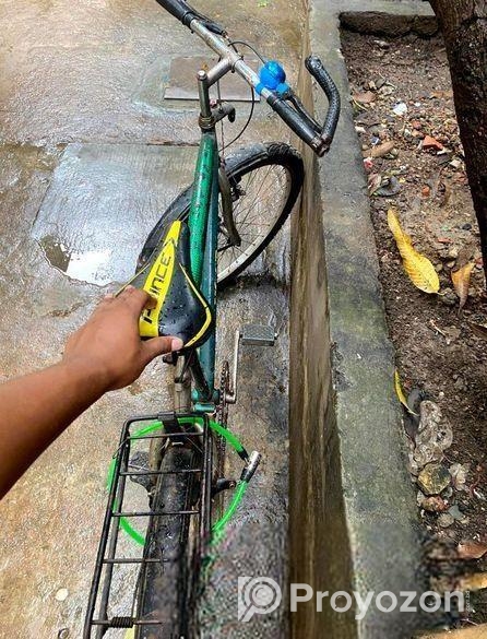 বাইসাইকেল বিক্রি করা হবে।