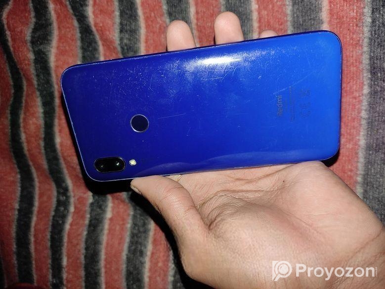 Xiaomi Redmi 7 3/32 (Used)