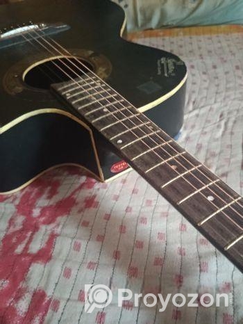 Guitar for sale