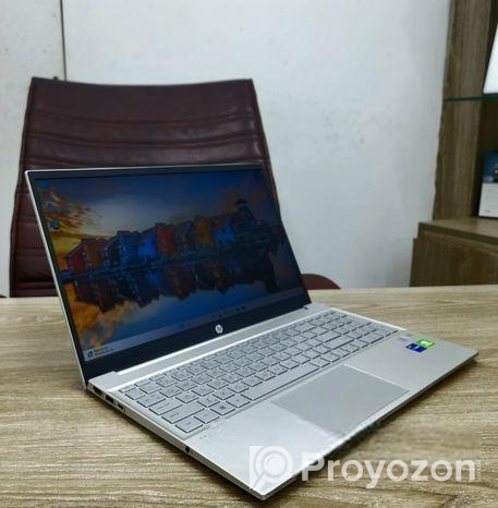 Intel i7-13 Gen|HP Pavilion 15|MX 550 2 GB Dedicat