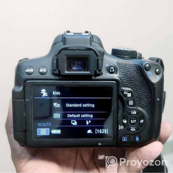 Canon-750D with Prime Lens