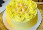 Sob dhoroner cake ar order newa hoy