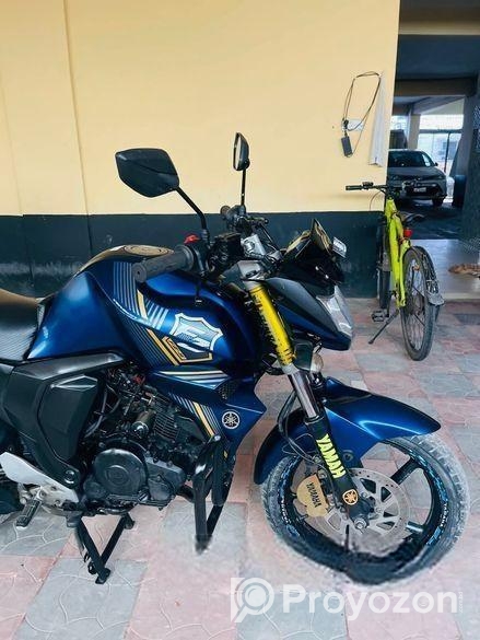 Yamaha FZS ২০১৭ 2017