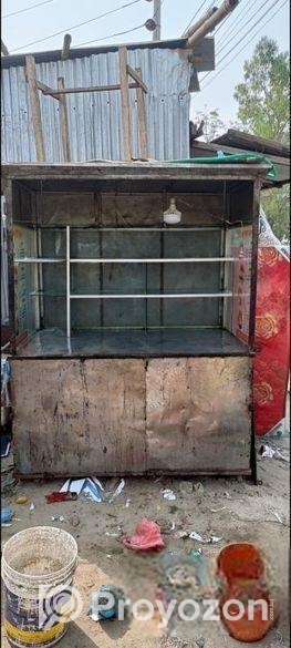 একটি ফুড কার্ট বিক্রি হবে।