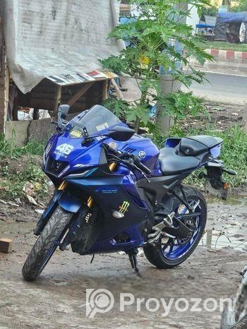 Yamaha R15 V4 2022