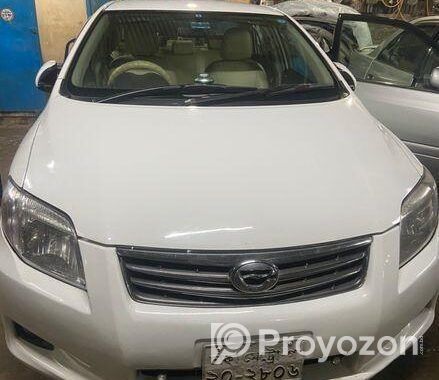 Toyota Axio 2010