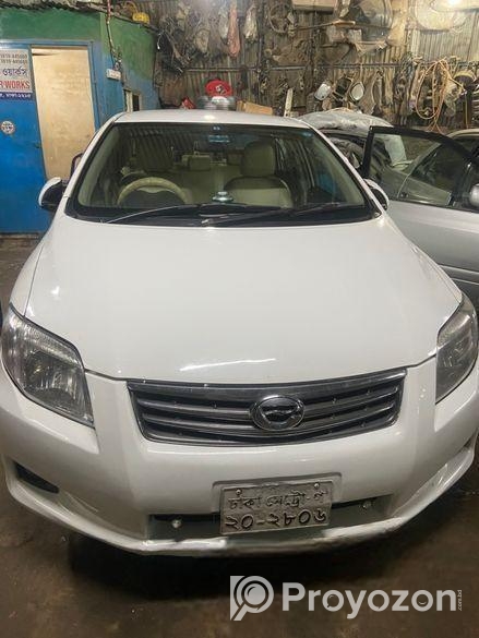 Toyota Axio 2010