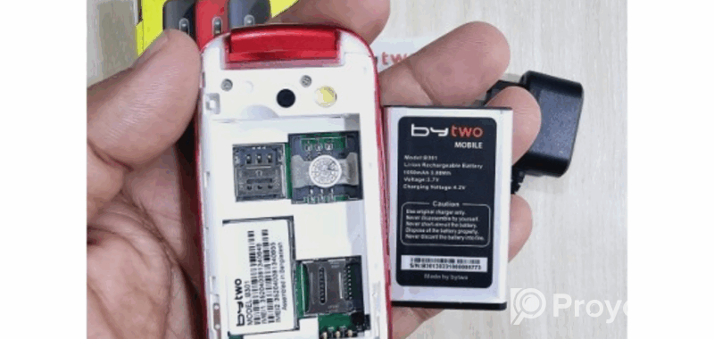 Bytwo 301 Folding Phone Dual SIM (Red)