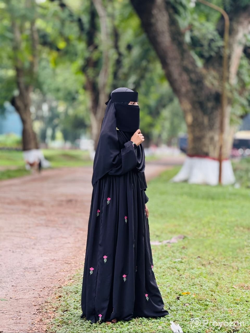 Rose Embroidery Abaya