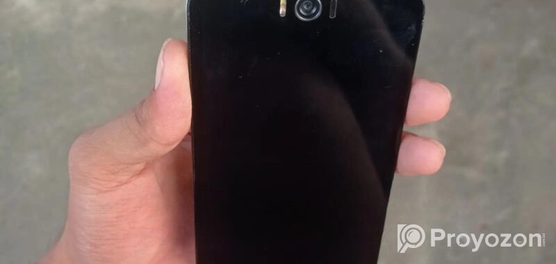 Asus ZenFone 4 Selfie 64 GB Blue