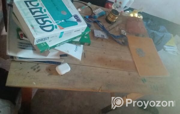 Akta bed r akta table bikri kora hobe