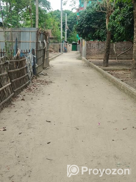 ৪ শতক জমি বিক্রিয় করা হবে