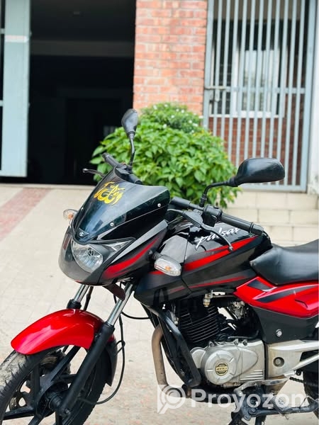 পালছার বাইক টি বিক্রয় করা হবে