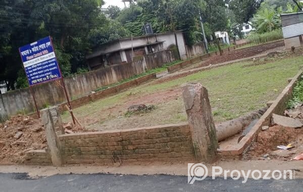 ৮ কাঠা জমির উপর জি + ৯ তলা বিল্ডিং