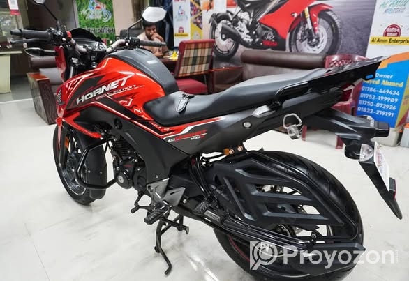 Honda Hornet 160R