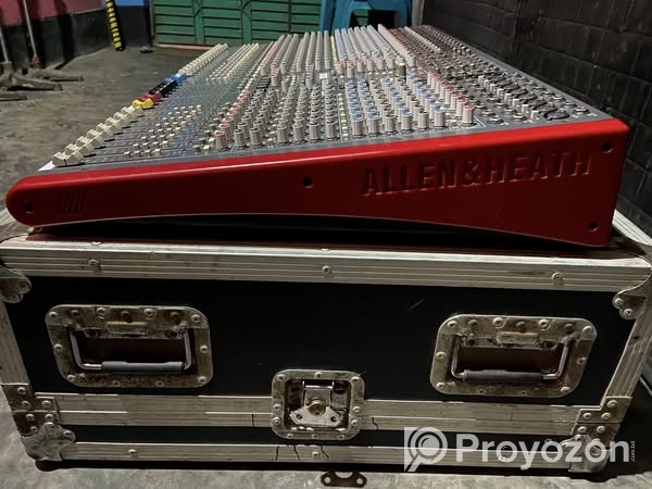 ALLEN & HEATH ZED428……Mixcer