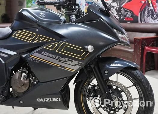 Suzuki Gixxer SF 250