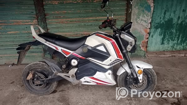 এই গাড়িটি বিক্রি করা হবে