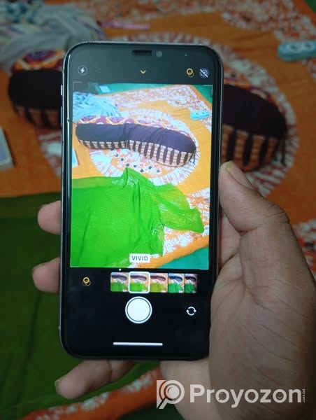 SELL & EXCHANGE ফোন: iPhone 11 with box