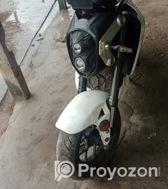 এই গাড়িটি বিক্রি করা হবে