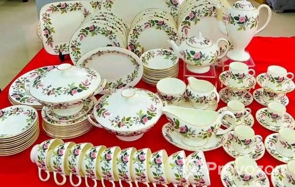নাসির ওপাল গ্লাস অ্যান্ড ক্রোকারিজ ইন্ডা.লি