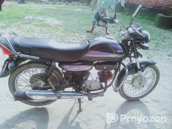 জরুরি টাকার প্রয়োজন এ গাড়িটা বিক্রি করে দিবো