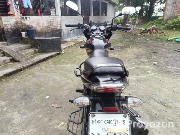 Bajaj Discover 125 cc এই গাড়িটি বিক্রি করা হবে