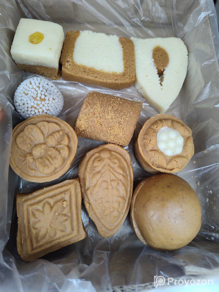 বগুড়ার অথেন্টিক দইয এর সাথে মহাস্থানগড়ের বিখ্যাত কটকটি সহ বিভিন