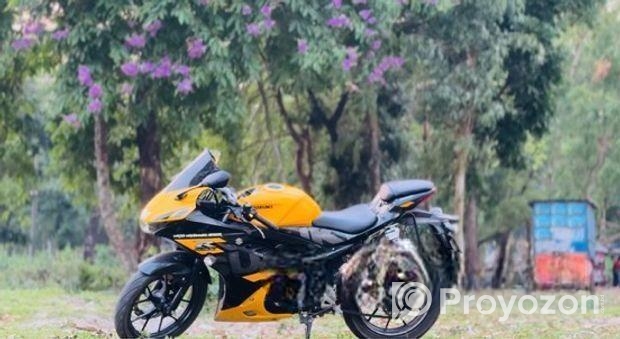 Suzuki GSX R150 ABS . 2022